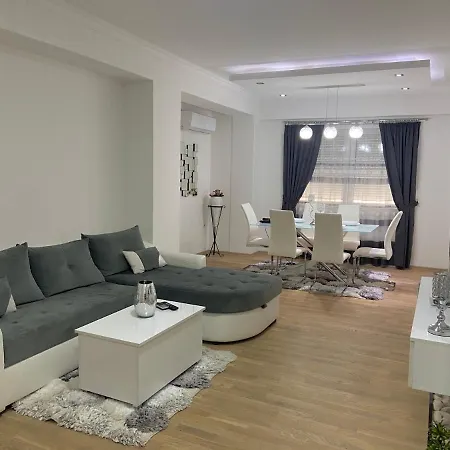 Royal King Apartment Kumanovo Exterior photo